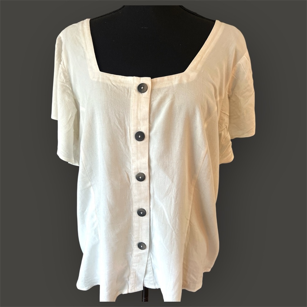 Universal Thread Cream Ruffled Cap Sleeve Blouse